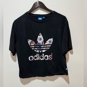 Adidas cropped t shirt